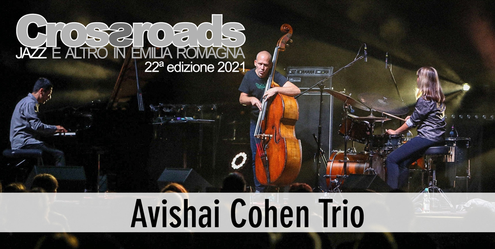 31 Avishai Trio (basso)
